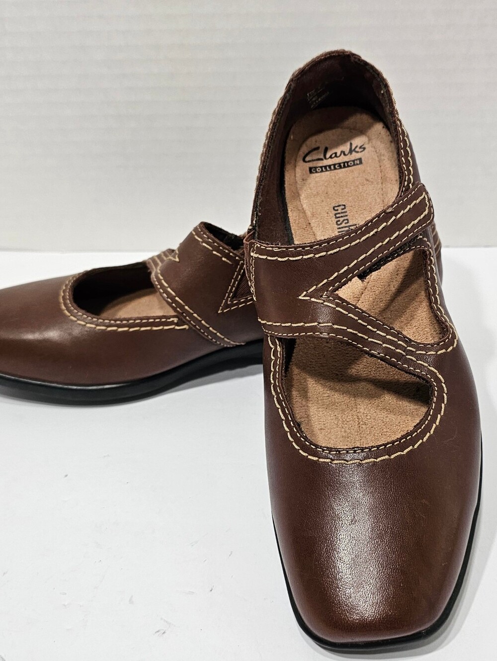 Clarks Winnebago Sz 8 Slip On Leather Shoes